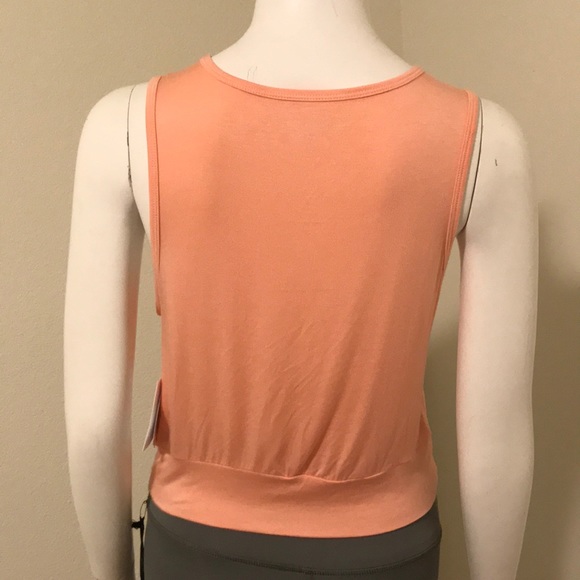 NWT Beyond Yoga Go Easy Crop Tank - Picture 2 of 2